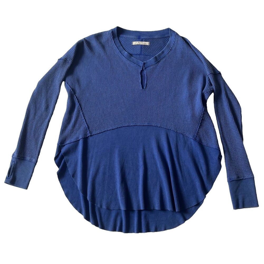 We The Free Top Womens S Blue Monterey Thermal Waffle Knit Oversized Split Neck